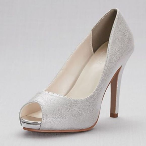 DAVID'S BRIDAL shimmer peep-toe platform pumps STYLE# KINGSLEY size 8 - Picture 1 of 11